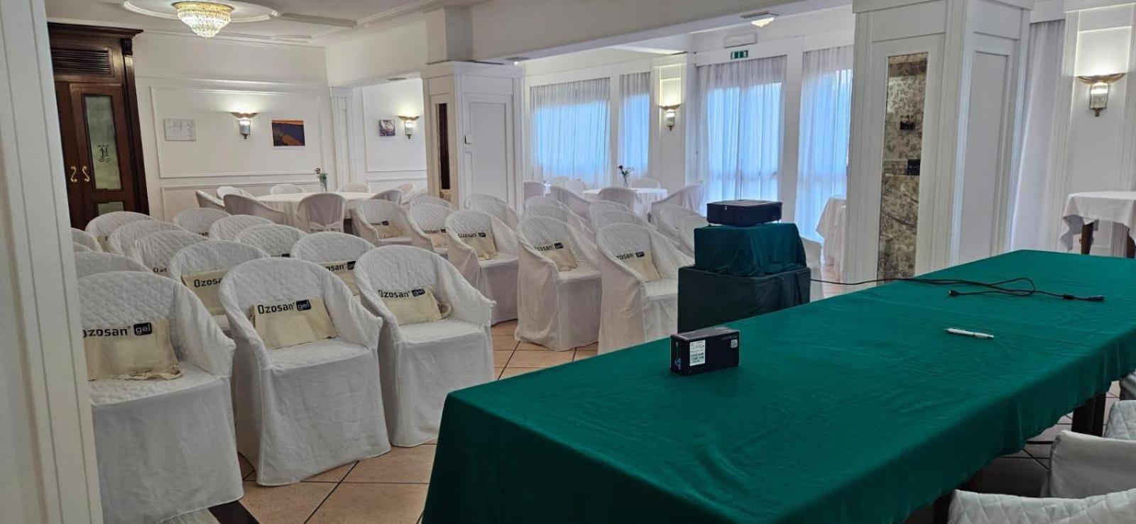 Hotel Civita Авелліно Екстер'єр фото