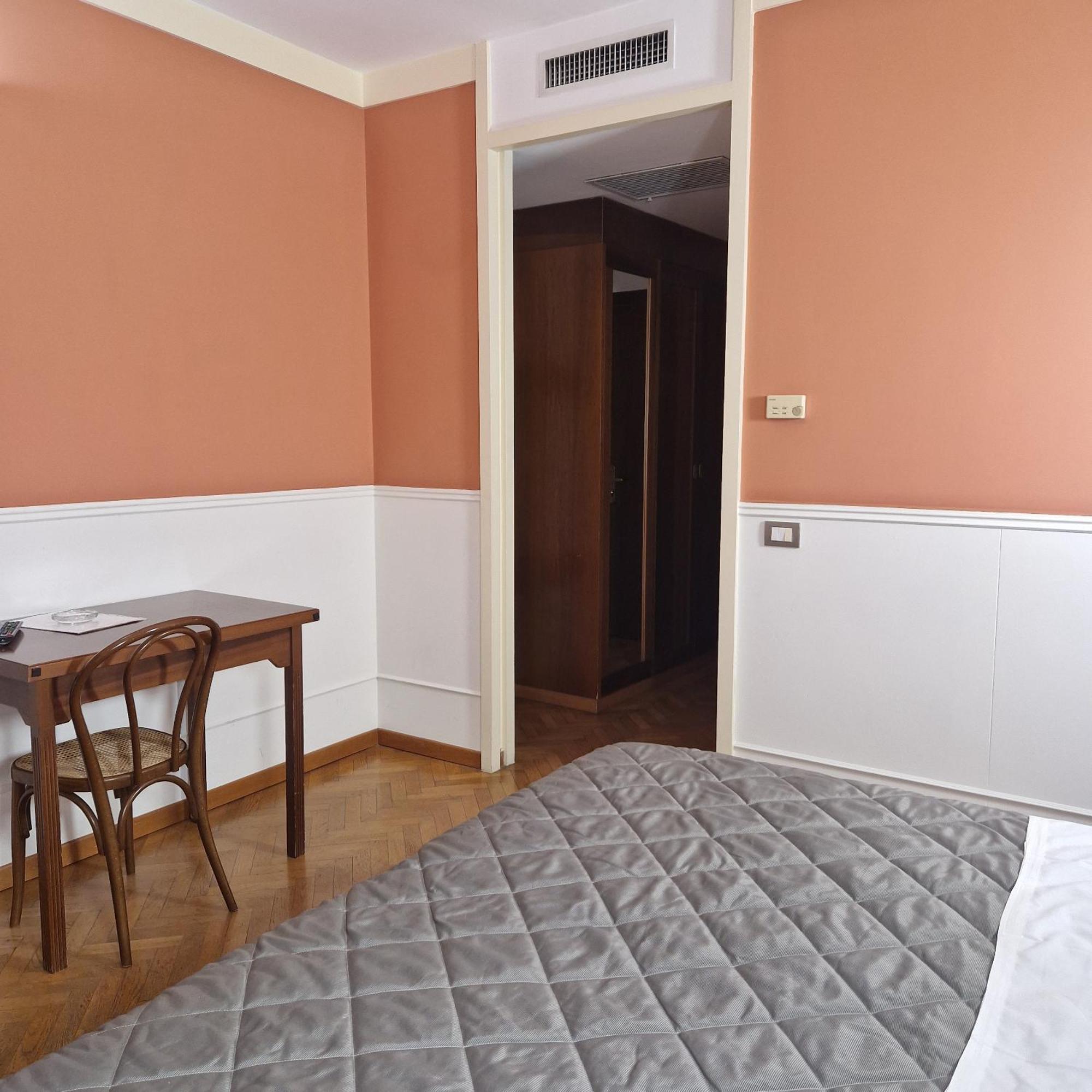 Hotel Civita Авелліно Екстер'єр фото