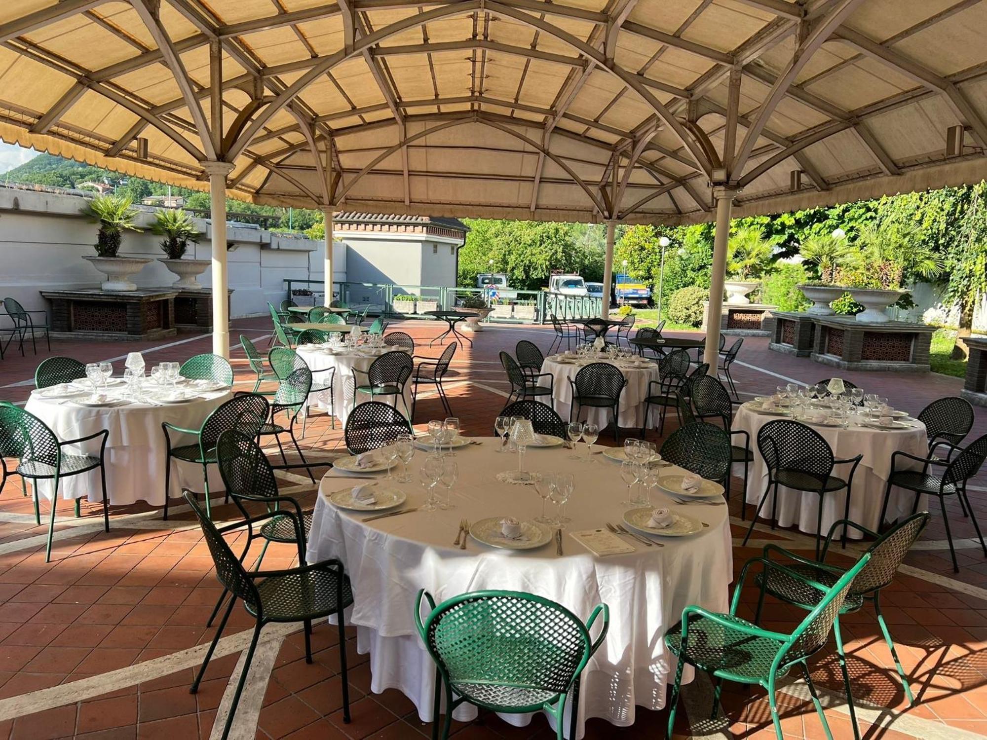 Hotel Civita Авелліно Екстер'єр фото